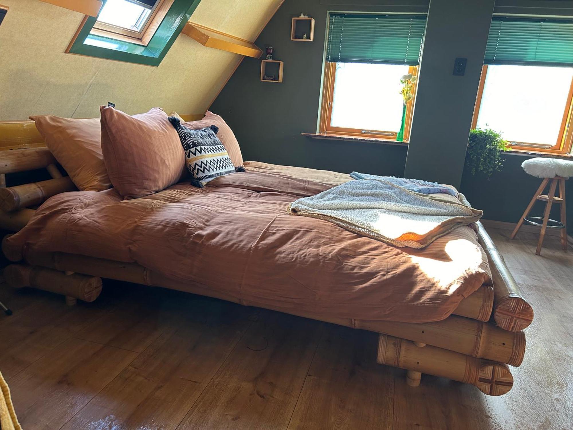 Apartmán Oeroeboeroe Roderesch Exteriér fotografie
