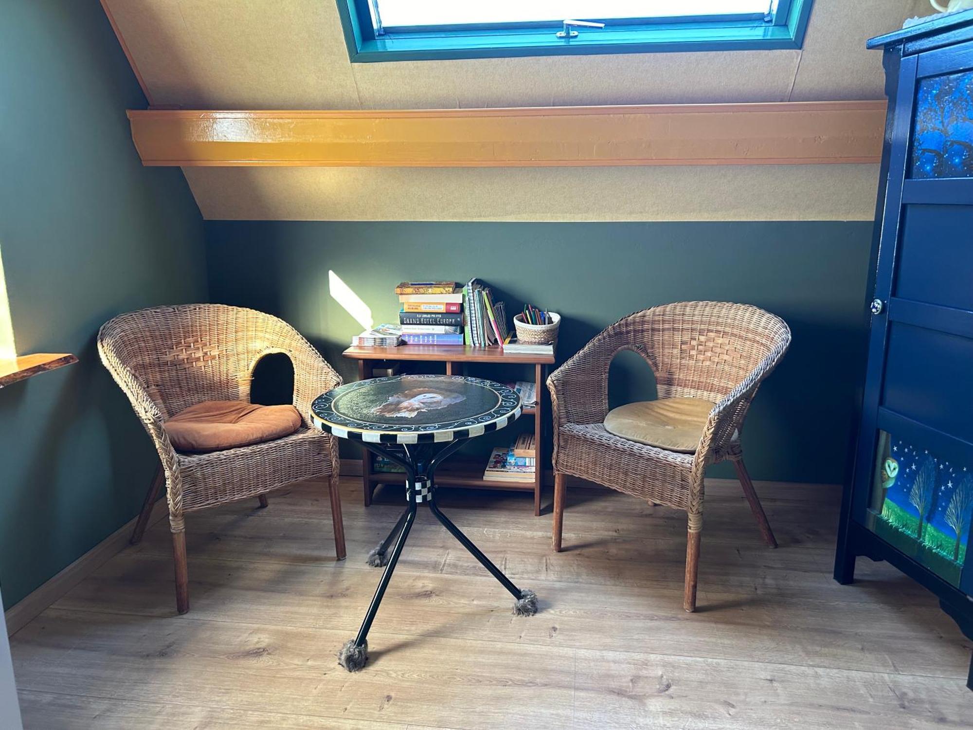 Apartmán Oeroeboeroe Roderesch Exteriér fotografie